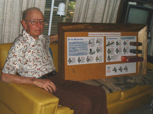 Lud Kading A photo of Lud Kading with a K&B display.