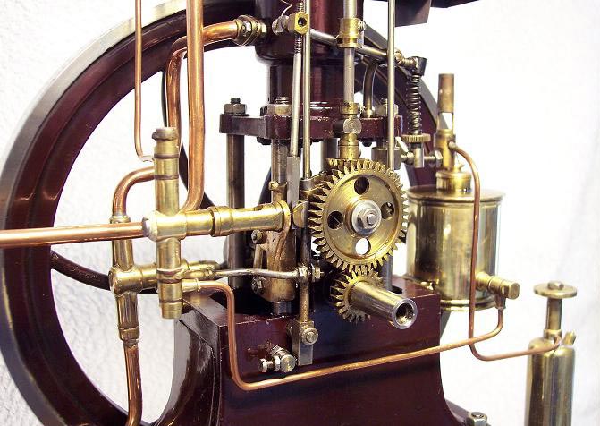 Four-Poster Hot-Bulb Engine A closer look at Find's second hot-bulb engine.