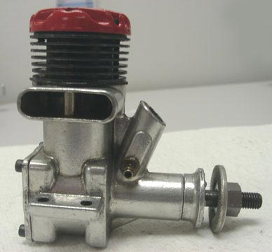 McCoy .35 Red Head Engine This McCoy .35 Red Head engine was rebuilt by Greg Davis.