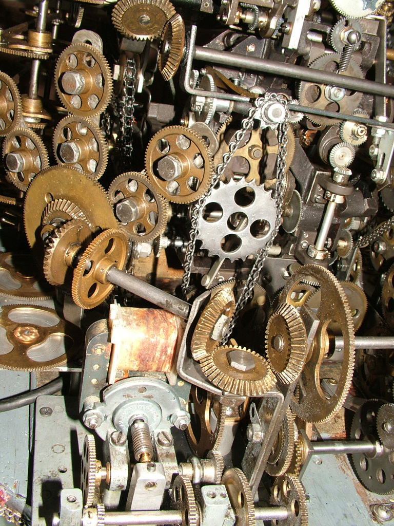 A close look at the complicated Do Nothing Machine.