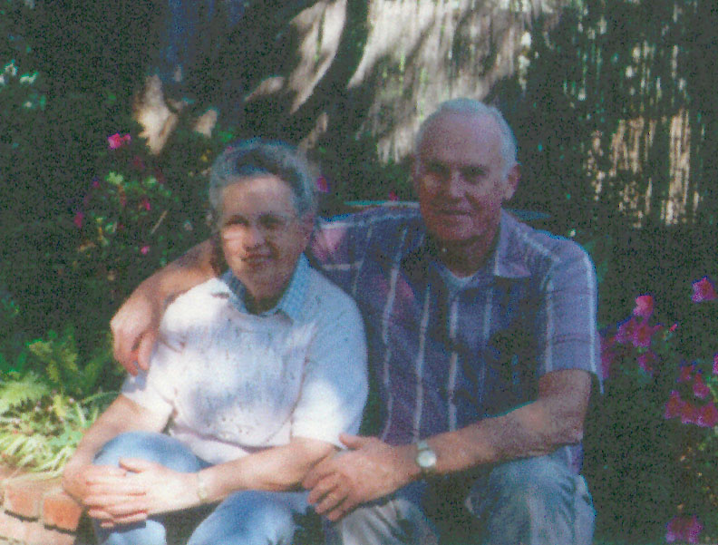 Clarence and Peggy Lee Clarence Lee with his wife, Peggy.