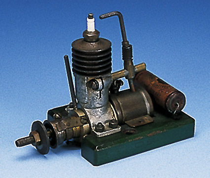 O.S. MAX-1 Engine Shigeo Ogawa's first engine, the OS MAX-1 from 1936.
