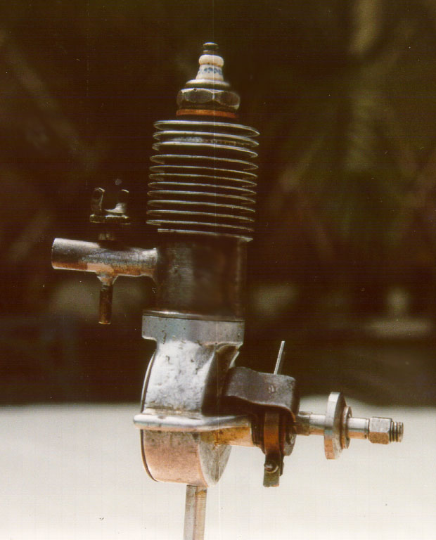 Irv’s Original Gas Model Engine Another look at Irv's first gas model engine.