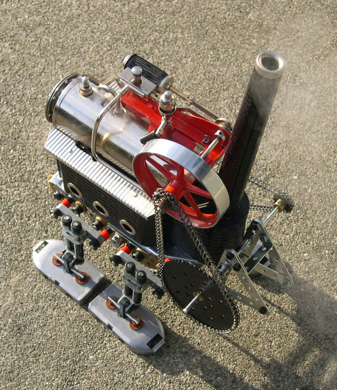 Steam Walker I-Wei’s fascinating Steam Walker won “Best Kinetic Artbot” at the 2006 RoboGames.
