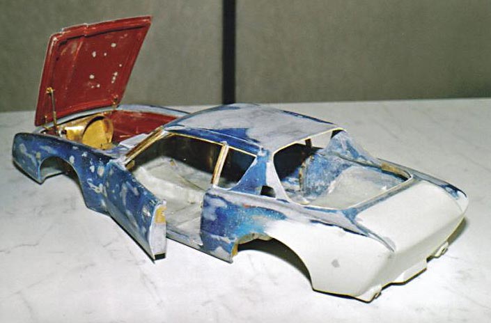 Avanti Body Upgrade The Avanti body during the upgrade process prior to repainting.
