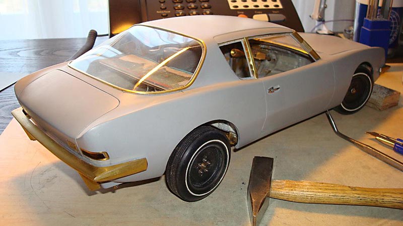Avanti Model Progress A rear view of the primed but unpainted body.