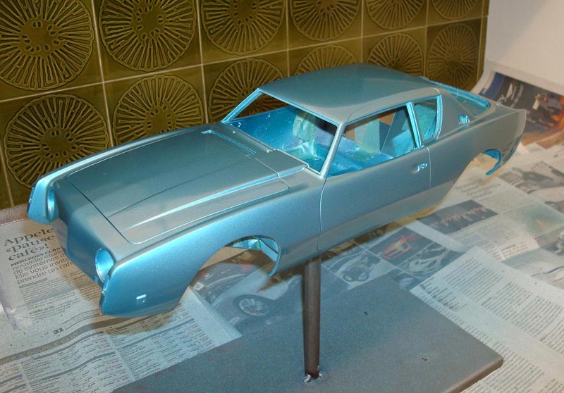 Avanti Body The body after Roger repainted with the proper metallic turquoise color.