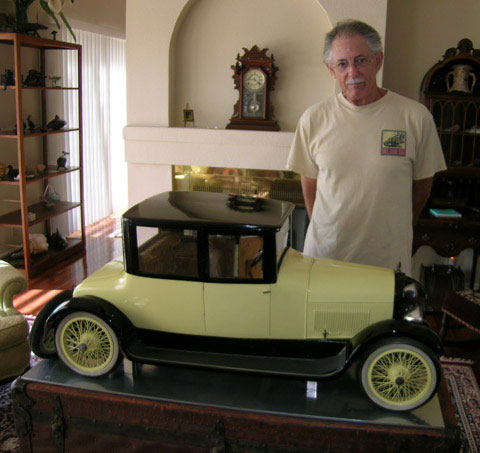 Paul Bundy and His 1921 Marmon 34 Coupe Paul Bundy with his 1/4 scale 1921 Marmon 34 Coupe.