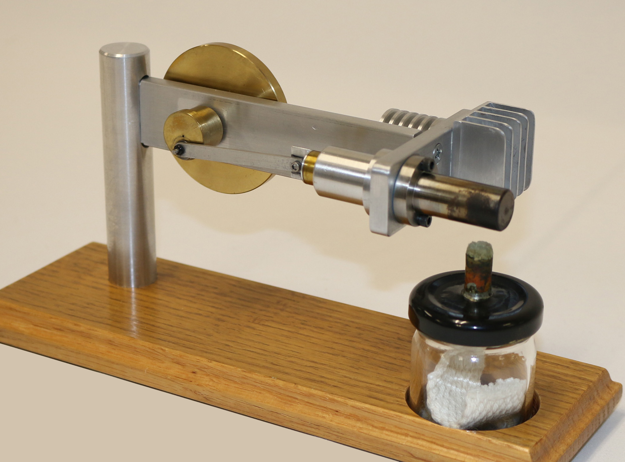 Schindele Stirling Engine
