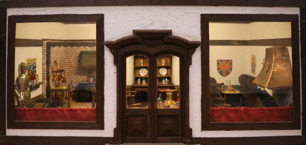 This Miniature Pub was crafted by Karl Horn in 1980.