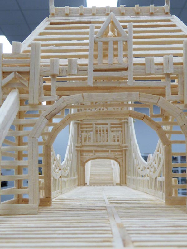 Ronald Remsberg's matchstick model of the London Tower Bridge.